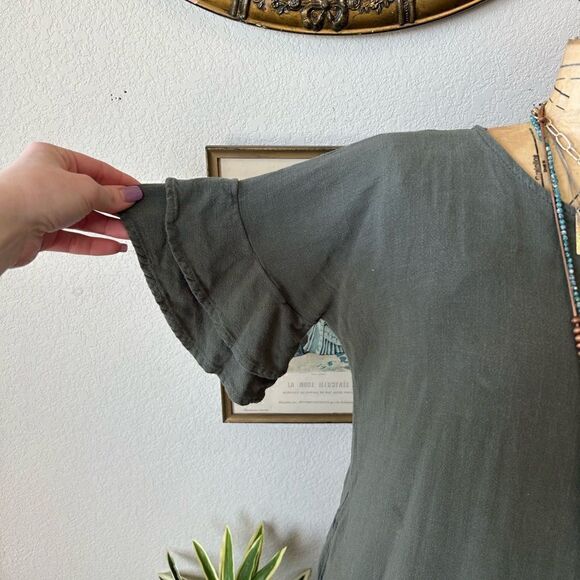 ee: some 100% Linen Olive Green Ruffle Flounce Sleeve Blouse Sz S - Picture 11 of 12
